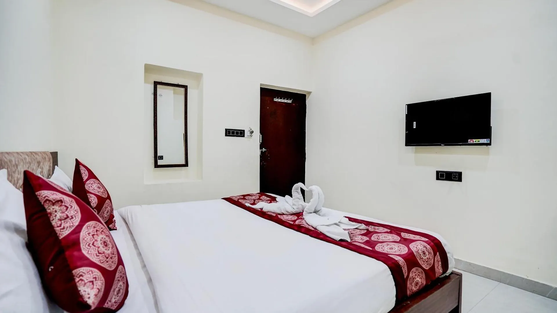 Hotel Vibe Blu- Varanasi