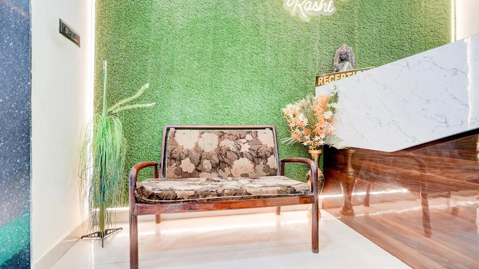 Hotel Vibe Blu- Varanasi